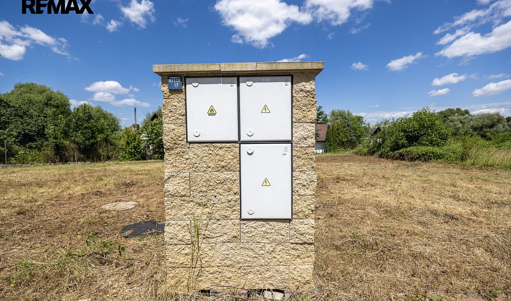 Prodej stavebního pozemku 695 m², Praha – náhled fotky 20