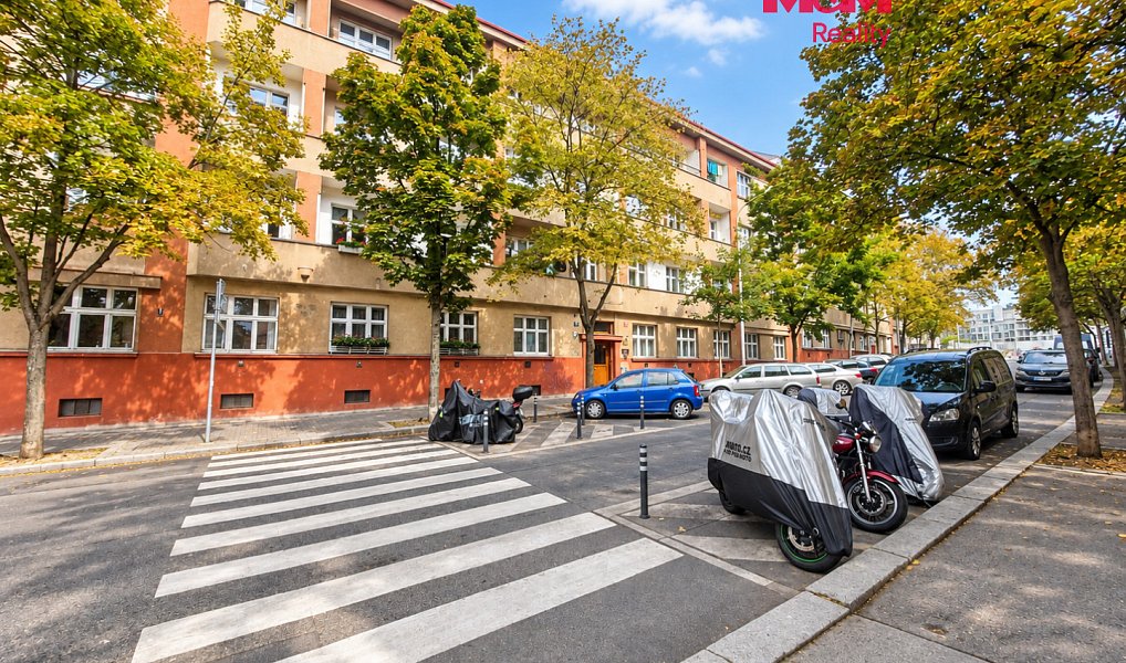 Prodej bytu 2+kk 52 m², Praha – fotka 1 z 14