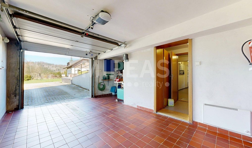Prodej ubytovacího objektu 444 m², Stožec – náhled fotky 38