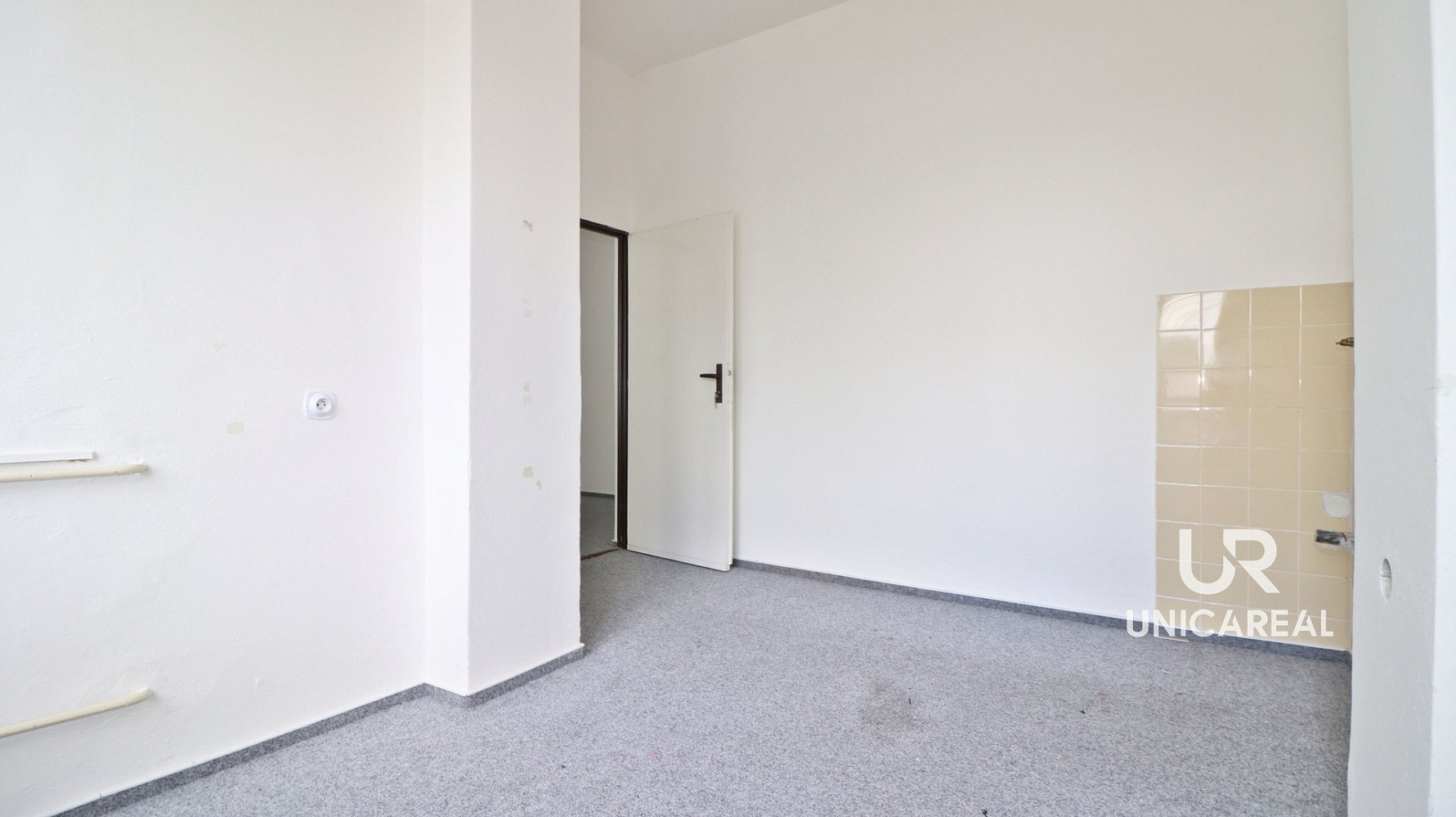 Pronájem kanceláře 69 m² – další