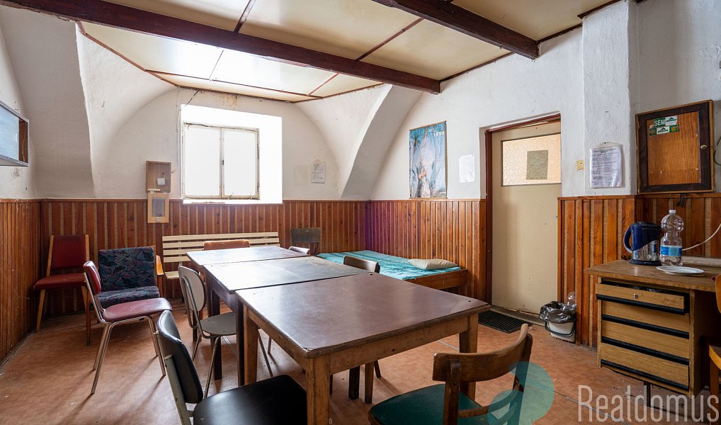 Prodej zemědělského objektu 2 300 m², Králova Lhota – náhled fotky 14
