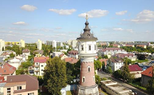 Prodej domu 814 m² s pozemkem 1 268 m², Davídkova, Praha 8