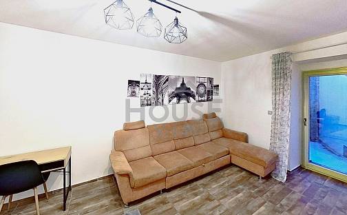 Prodej bytu 3+kk 64 m², Kynského, Slaný, okres Kladno