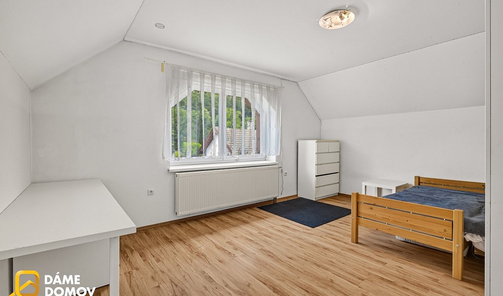 Prodej domu 225 m² s pozemkem 264 m², Březnice – náhled fotky 3