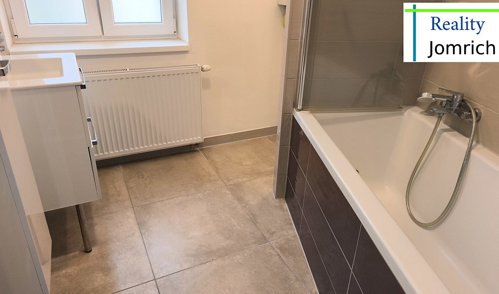 Pronájem bytu 2+1 85 m², Jablonec nad Nisou – náhled fotky 10