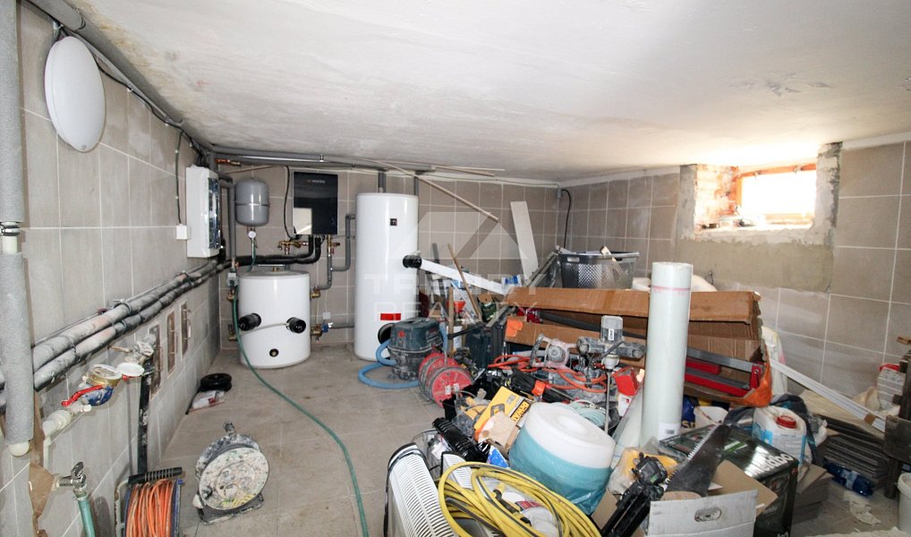 Prodej domu 306 m² s pozemkem 634 m², Plzeň – náhled fotky 30