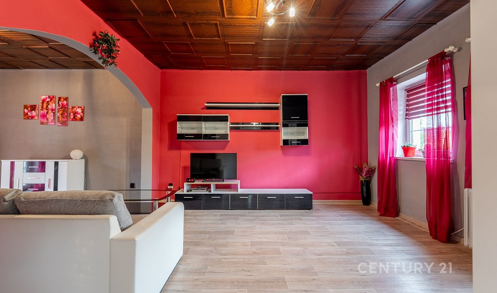 Prodej domu 196 m² s pozemkem 932 m², Tachov – náhled fotky 14