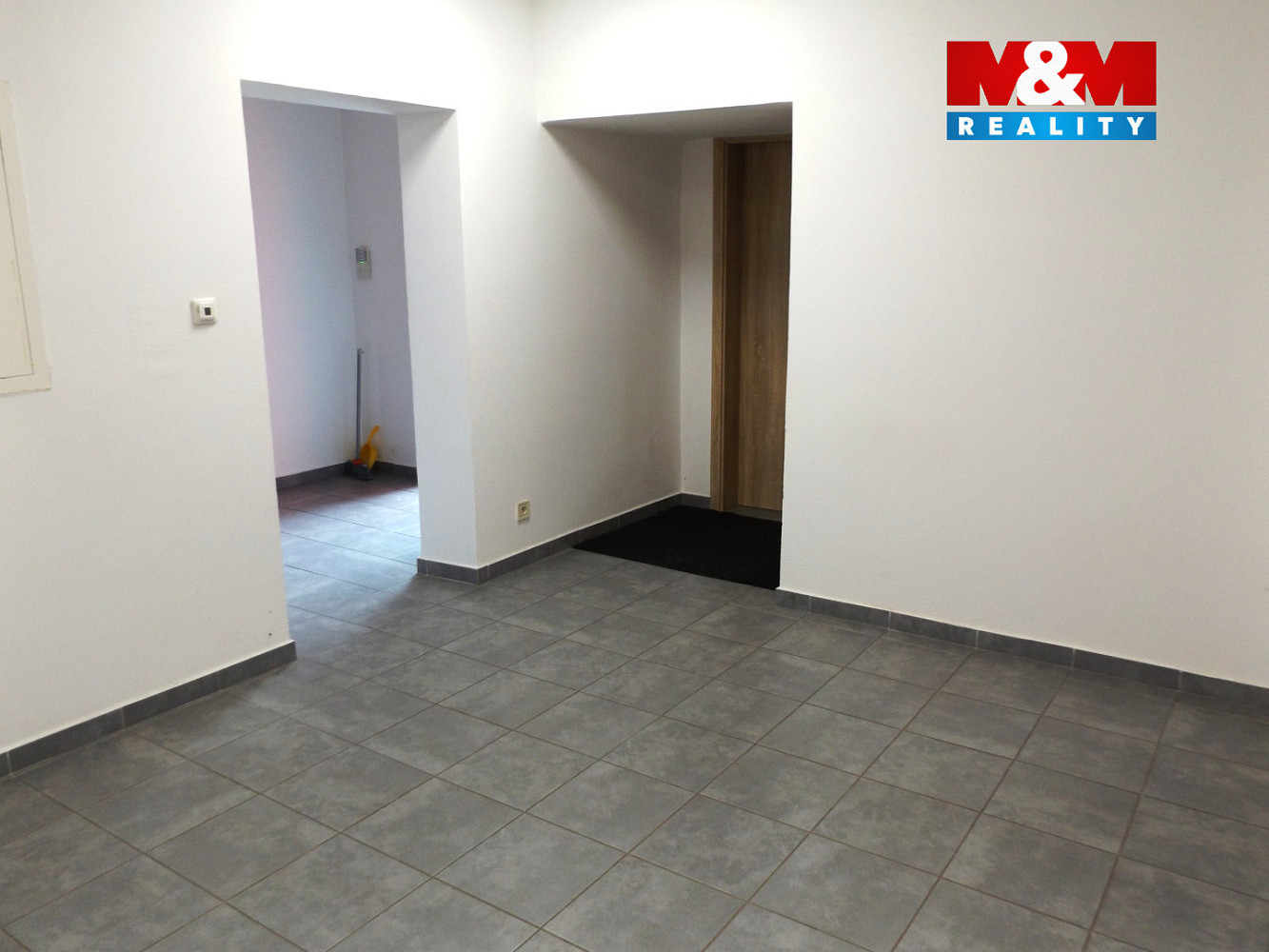 Pronájem kanceláře 14 m² — photo 5