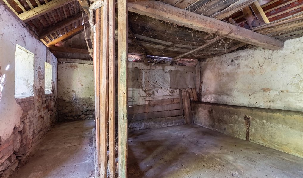 Prodej domu 120 m² s pozemkem 877 m², Lužice – náhled fotky 15