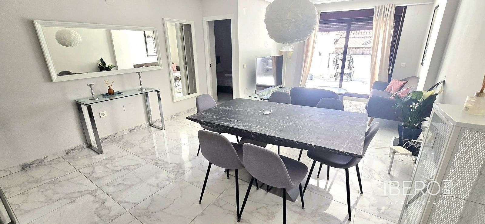 Piso 4+kk – Marbella, Nueva Andalucía - Vista 4