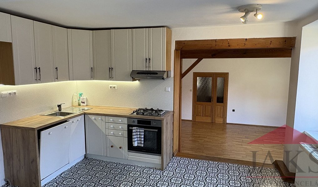 Prodej domu 200 m² s pozemkem 808 m², Želetava – fotka 1 z 36