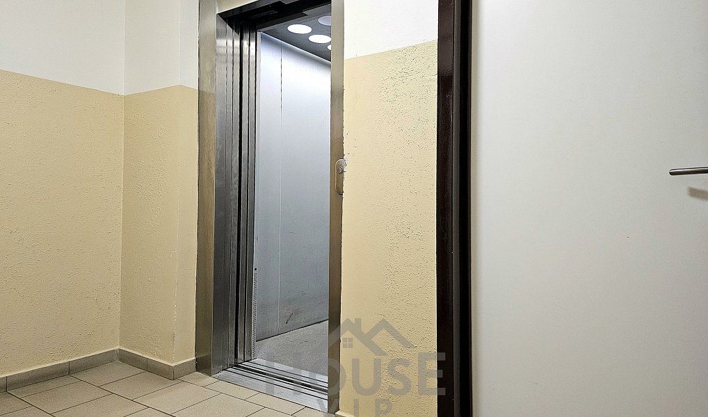 Prodej bytu 1+1 30 m², Praha – náhled fotky 15