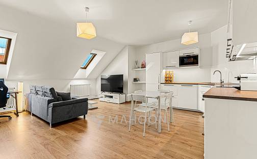 Prodej bytu 2+kk 84 m², Bubenská, Praha 7 - Holešovice
