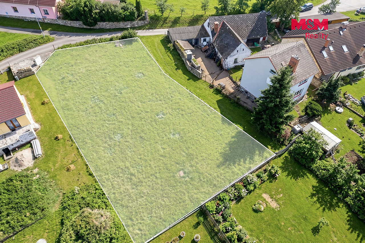 Prodej stavebního pozemku 1 112 m² – fotografie 4