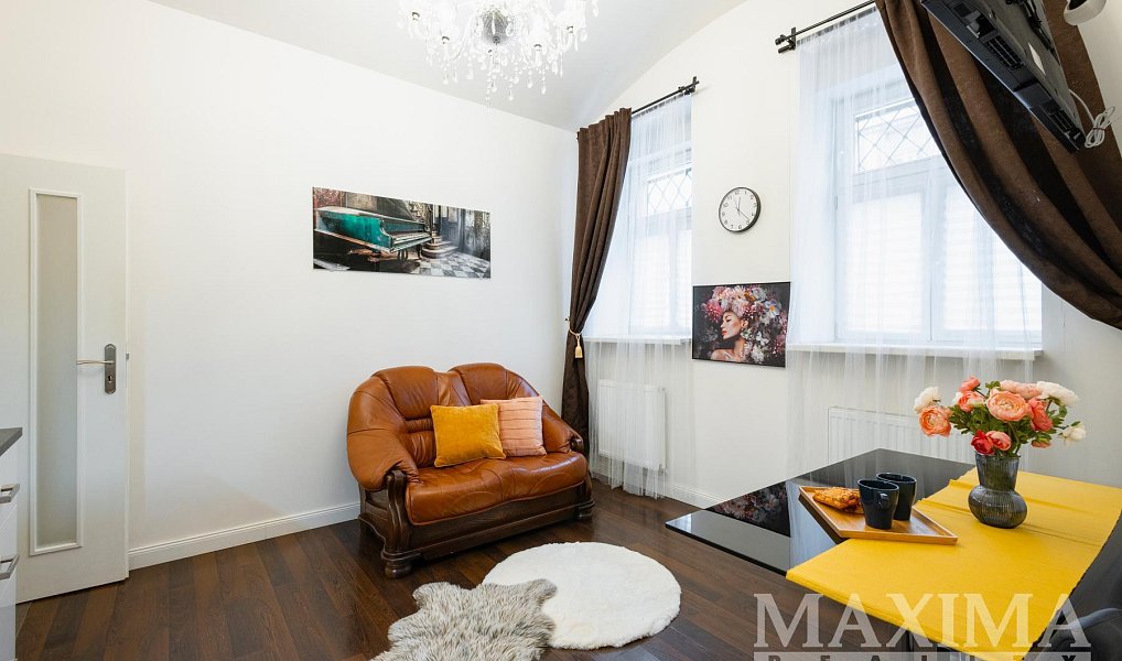 Prodej bytu 2+kk 40 m², Praha – náhled fotky 2