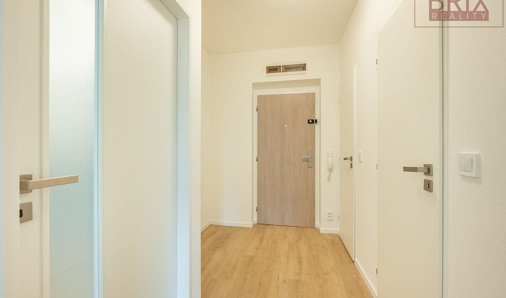 Prodej bytu 2+kk 42 m², Praha – náhled fotky 16