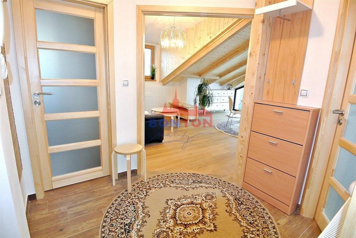 Pronájem bytu 3+kk 63 m² — photo 4