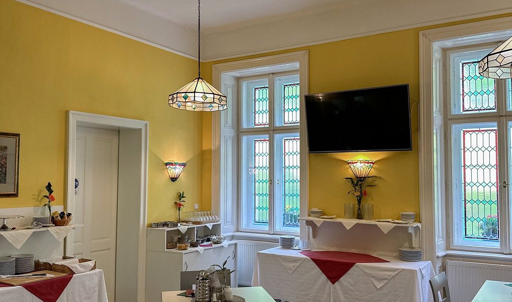 Prodej ubytovacího objektu 616 m², Mariánské Lázně – náhled fotky 6
