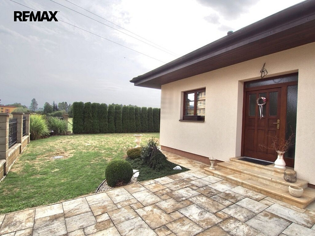 Prodej domu 126 m² s pozemkem 780 m² – fotografie 2