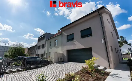 Pronájem domu 230 m² s pozemkem 414 m², Vrbí, Brno - Maloměřice
