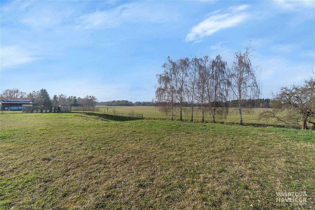 Prodej stavebního pozemku 1 870 m² – pohled 6