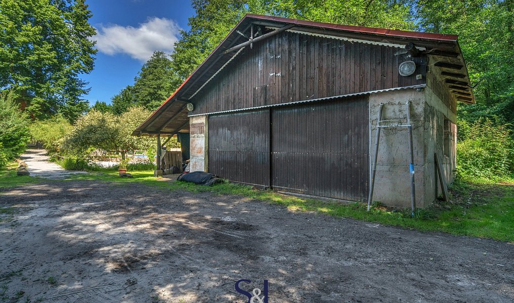 Prodej ubytovacího objektu 470 m², Heřmanice – náhled fotky 32