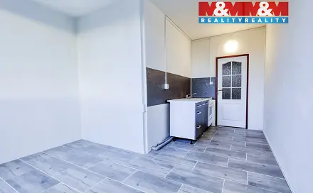 Pronájem bytu 2+1 67 m², Rovná, okres Sokolov
