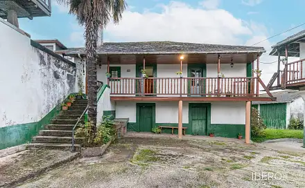 Prodej domu 411 m² s pozemkem 300 m², Valdes, Španělsko