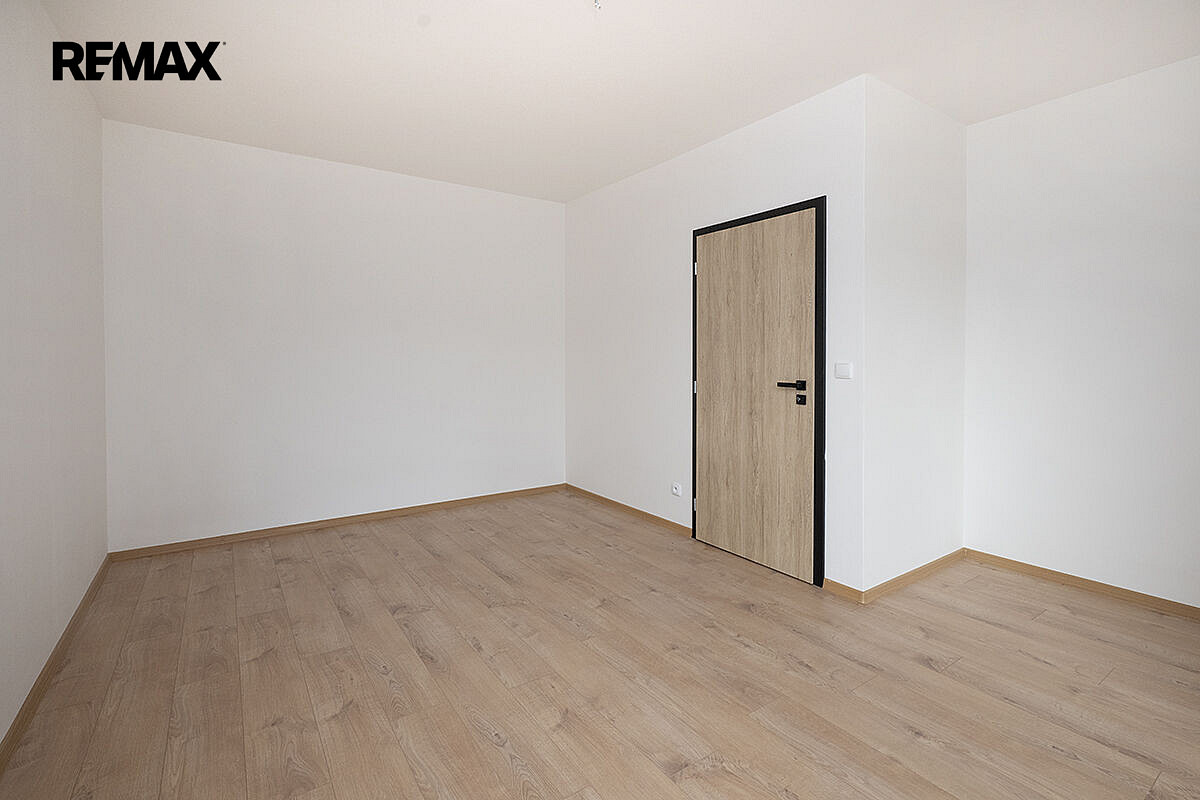 Pronájem bytu 3+kk 78 m² – fotografie 5