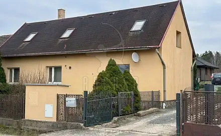 Prodej domu 174 m² s pozemkem 901 m², Říčany - Kuří, okres Praha-východ