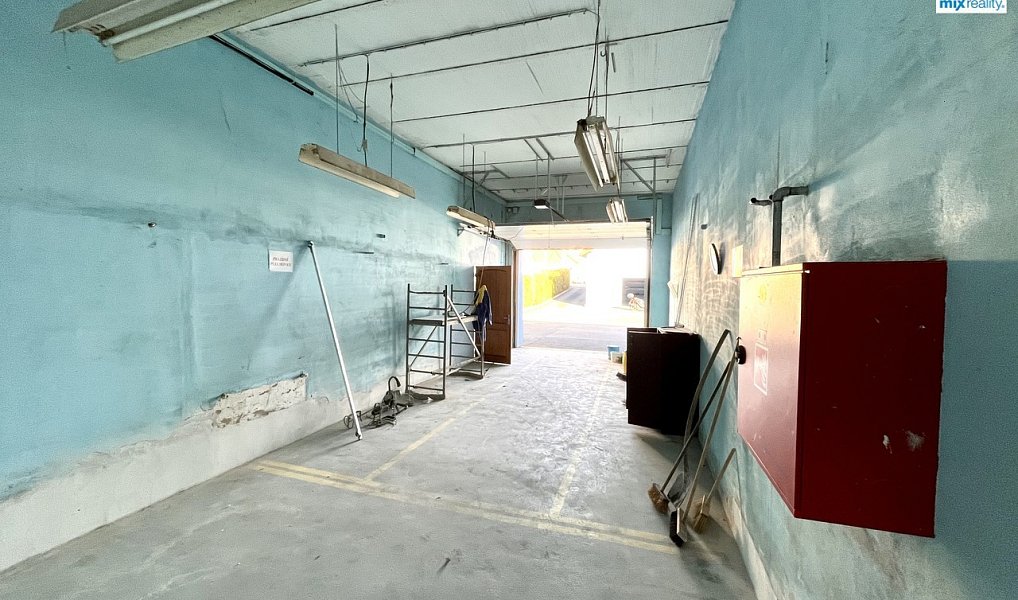 Pronájem skladovacích prostor 797 m², Tlučná – náhled fotky 8