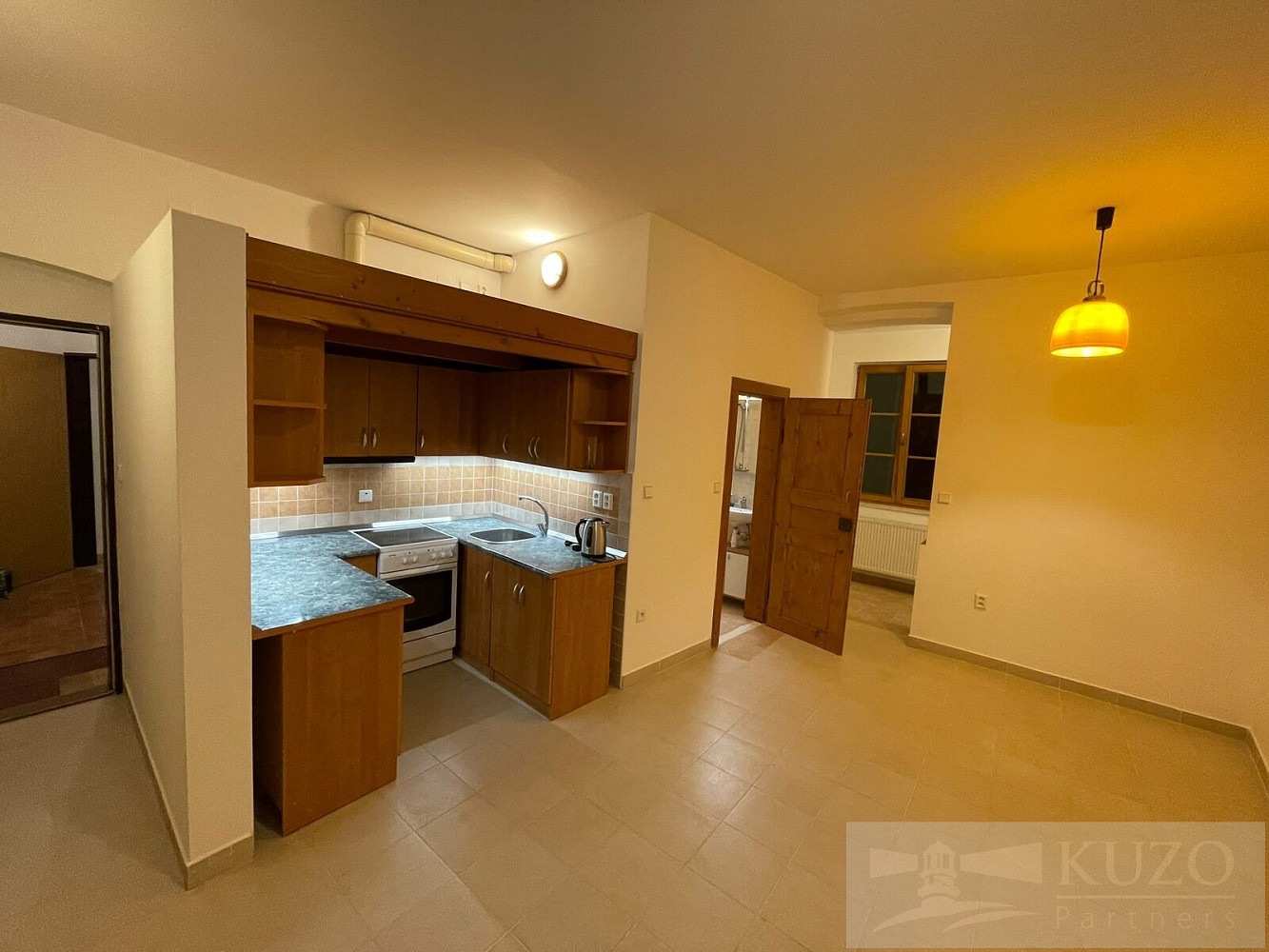 Pronájem bytu 1+kk 30 m² — photo 2