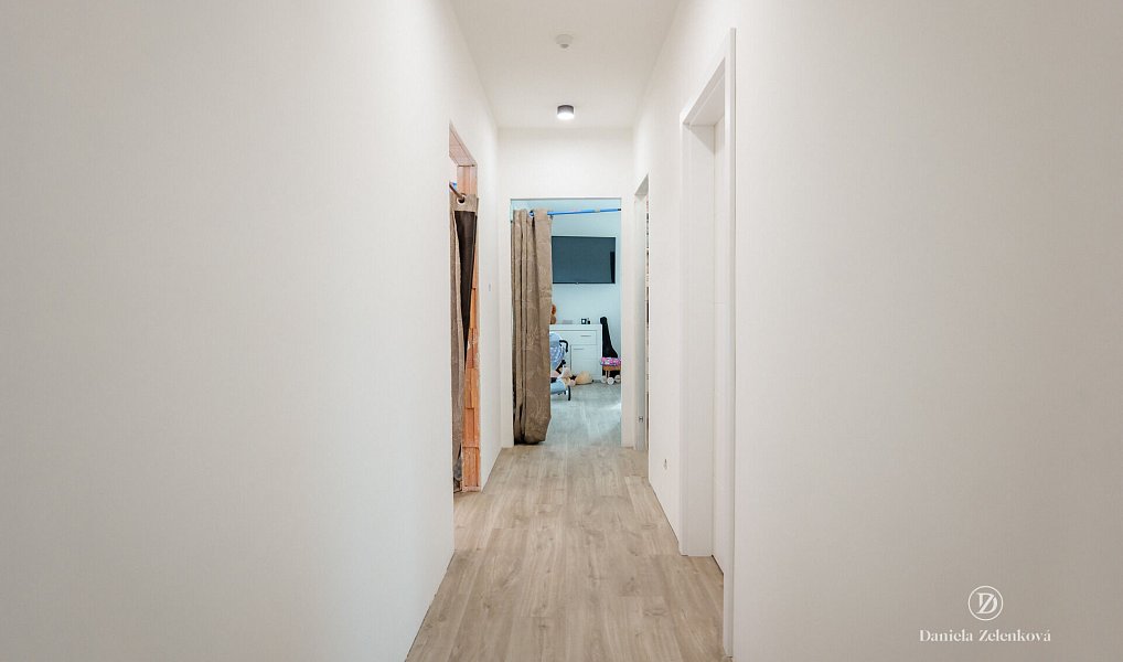 Prodej domu 240 m² s pozemkem 1 615 m², Nová Ves – náhled fotky 27