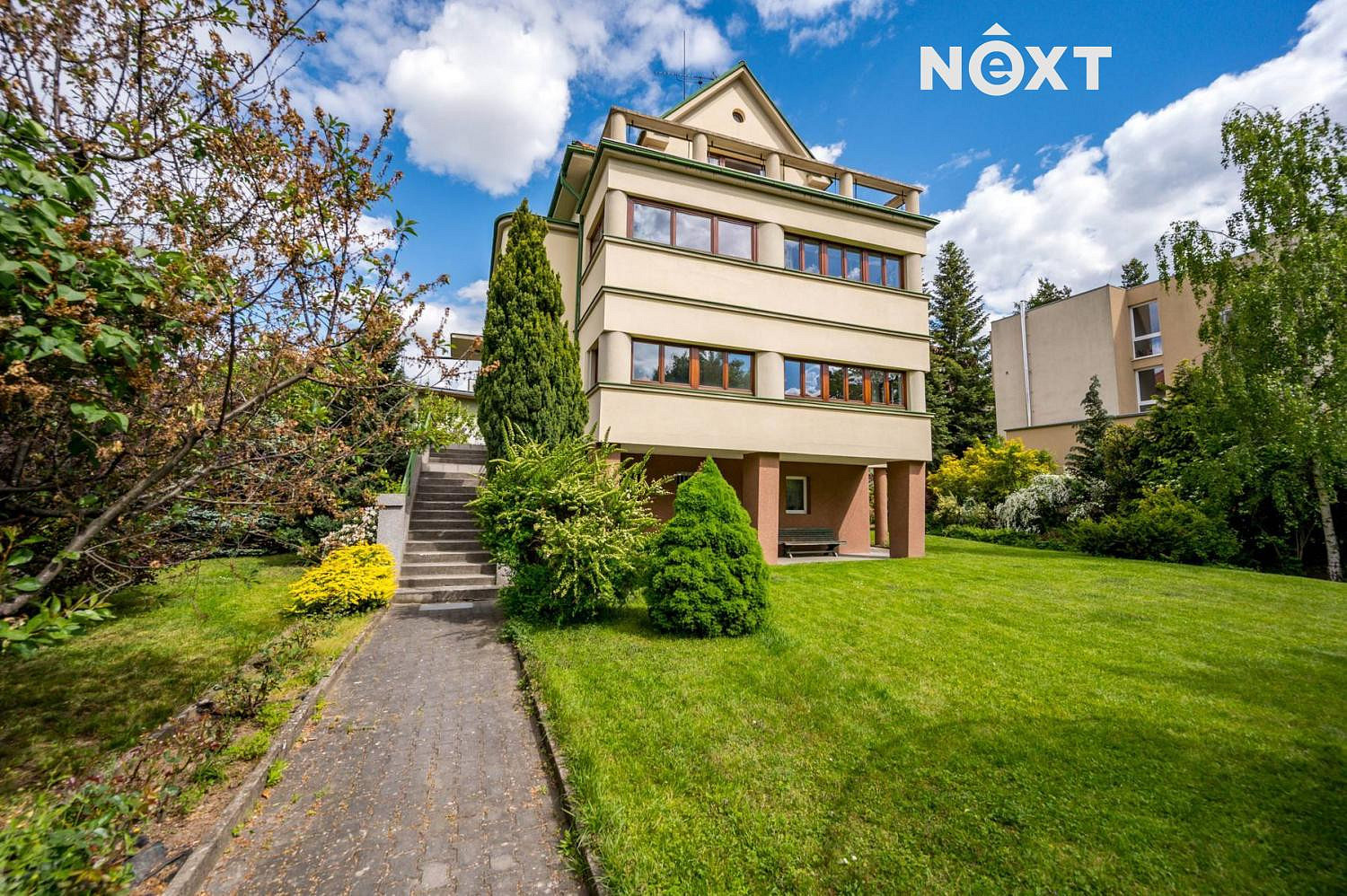 Prodej domu 300 m² s pozemkem 1 330 m² — photo 3