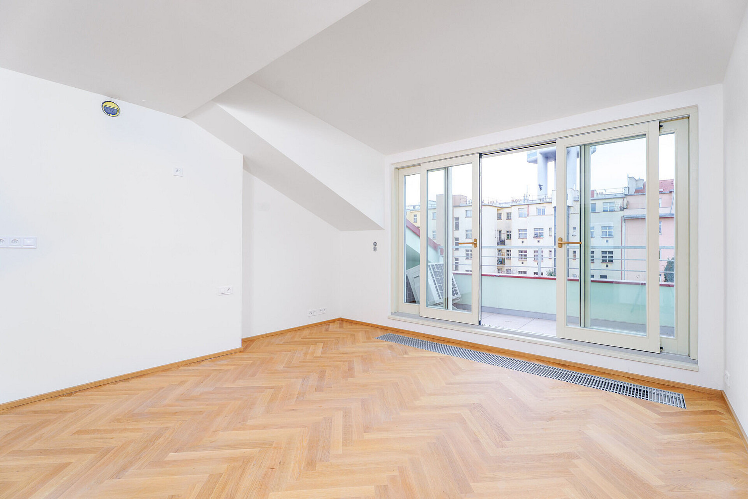 Prodej bytu 2+kk 63 m²