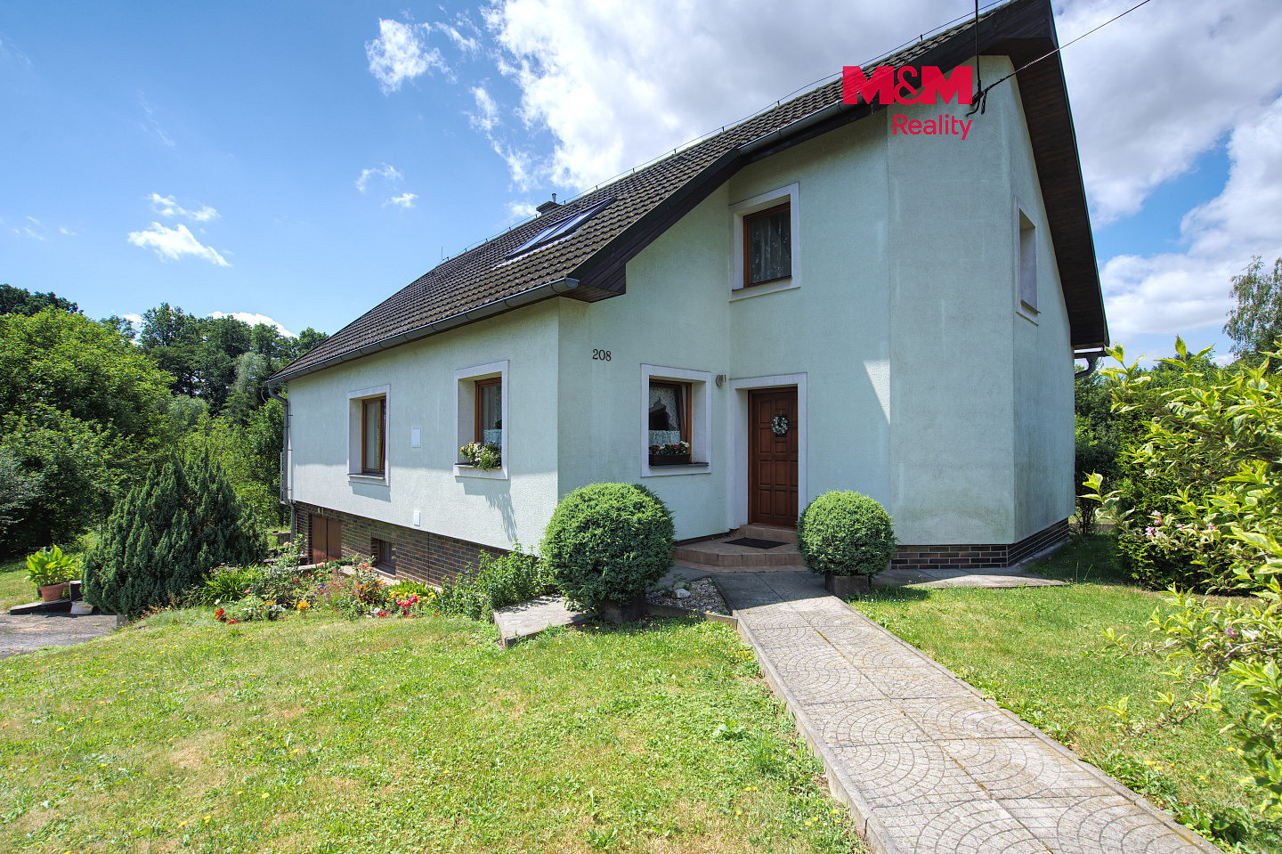 Prodej domu 155 m² s pozemkem 1 117 m²