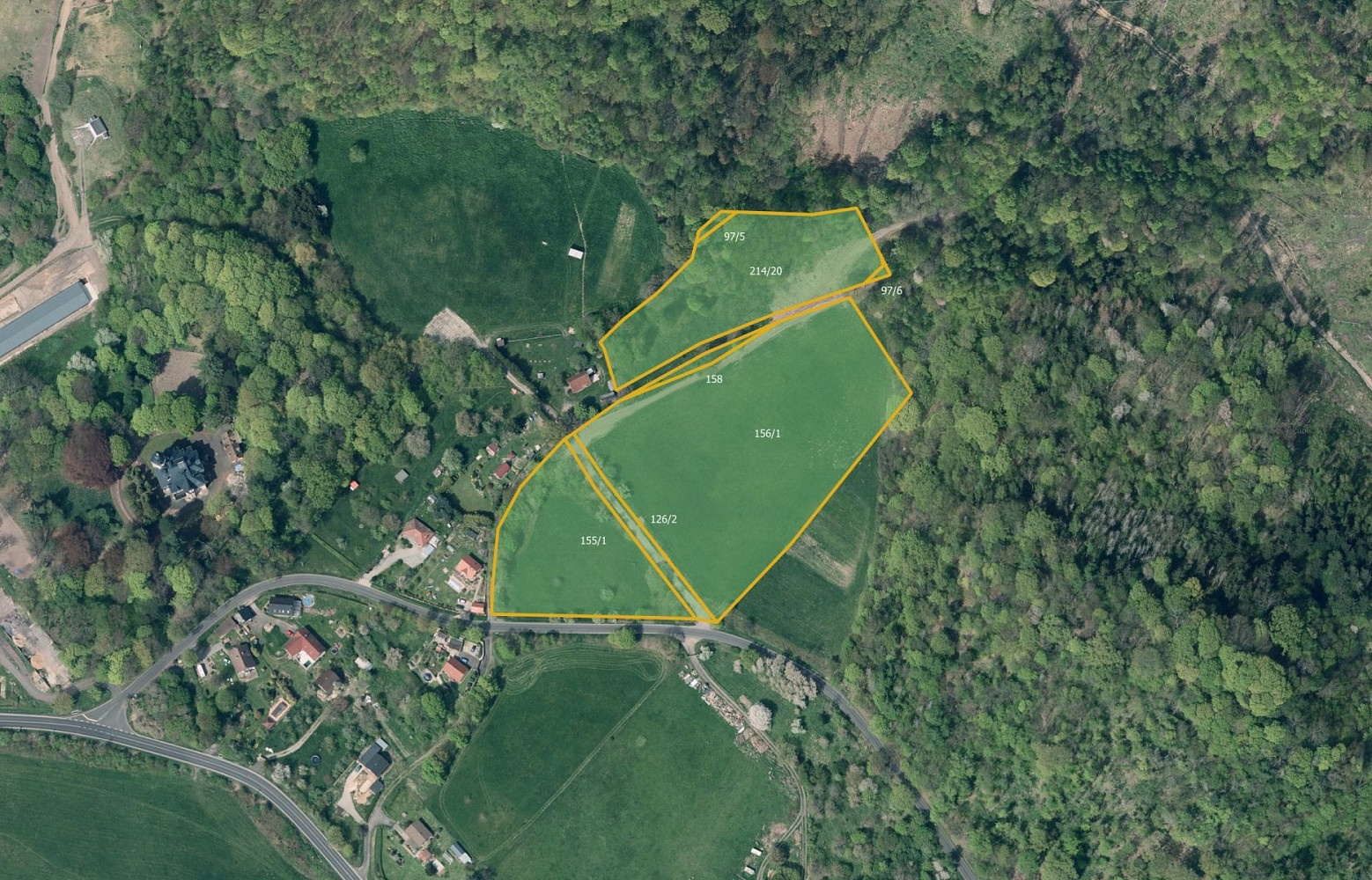 Prodej pole 39 682 m²