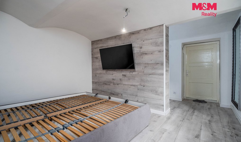 Prodej domu 165 m² s pozemkem 1 298 m², Lužná – náhled fotky 10