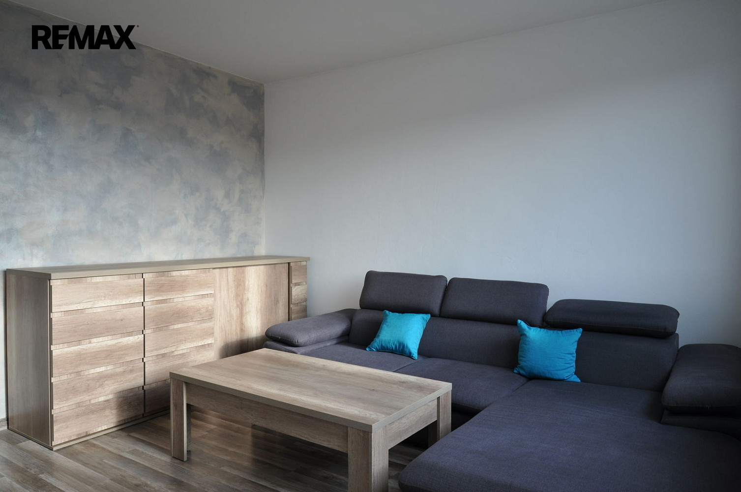 Pronájem bytu 2+1 45 m² – fotografie 4