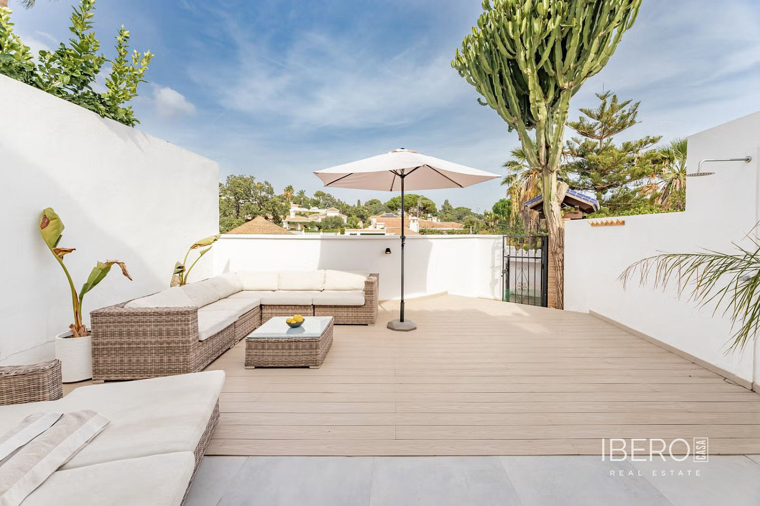 Casa 3+kk – Marbella, Elviria - Vista 2