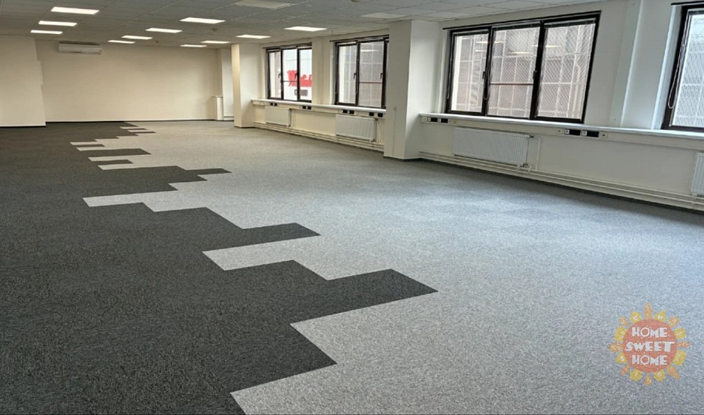 Pronájem kanceláře 200 m², Praha – fotka 1 z 8