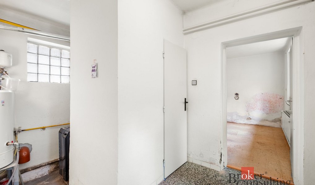 Prodej domu 150 m² s pozemkem 1 023 m², Hrubá Vrbka – náhled fotky 31