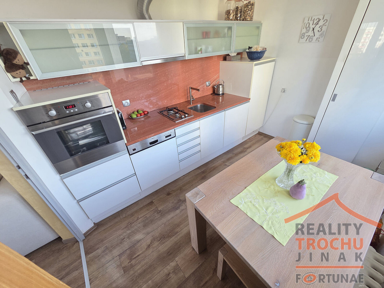 Prodej bytu 3+1 67 m² – fotografie 3