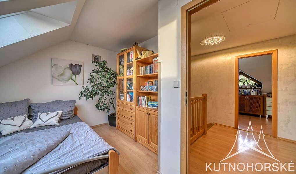 Prodej domu 115 m² s pozemkem 2 188 m², Suchdol – náhled fotky 22