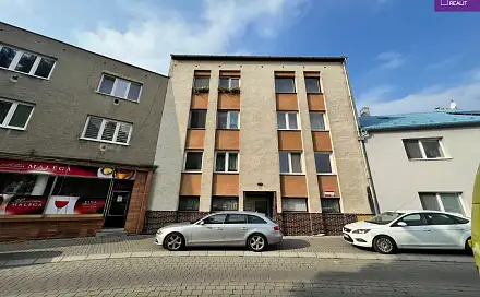 Prodej bytu 4+1 89 m², nám. Míru, Hulín, okres Kroměříž