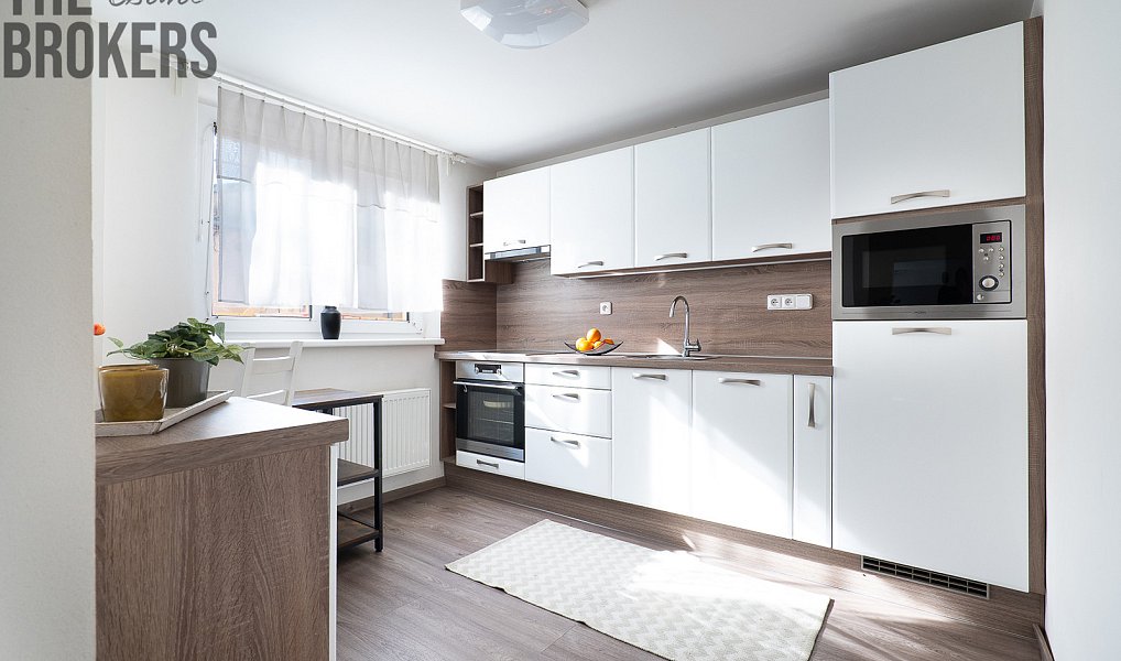 Prodej domu 172 m² s pozemkem 678 m², Praha – náhled fotky 11