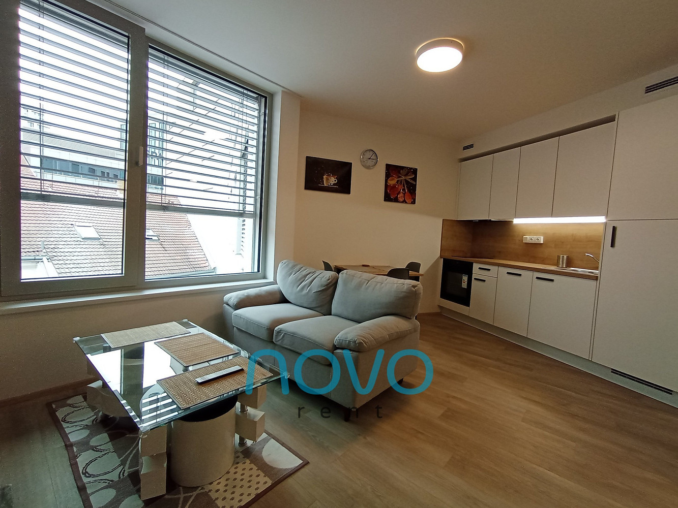 Pronájem bytu 2+kk 37 m² — photo 4