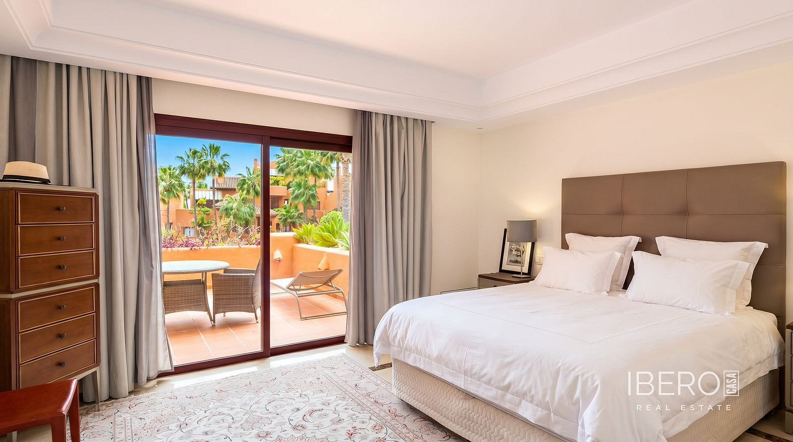 Piso 3+kk – Marbella, Nueva Andalucía - Vista 2