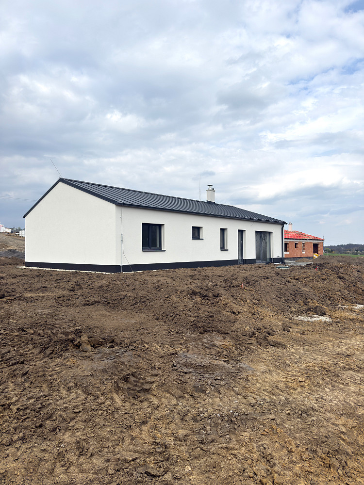 Prodej domu 100 m² s pozemkem 823 m² – pohled 4