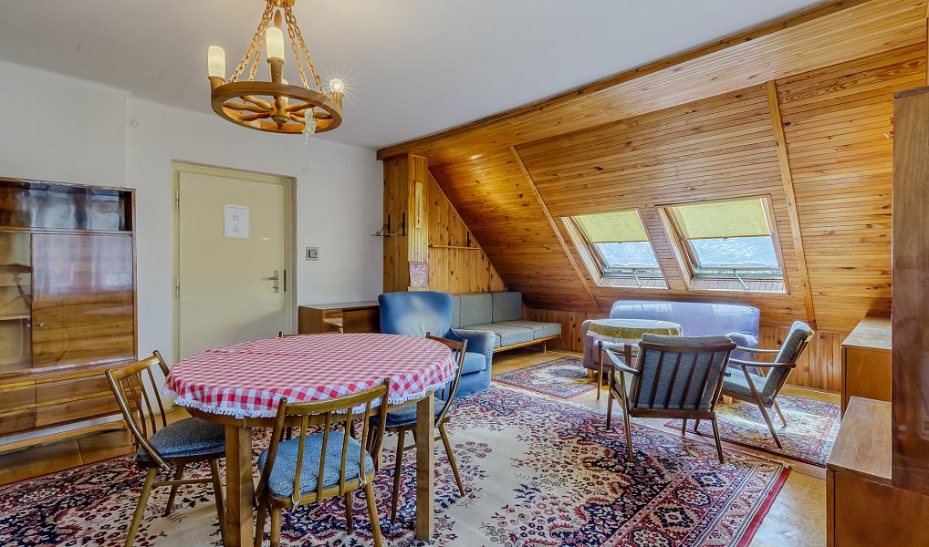 Prodej domu 219 m² s pozemkem 1 597 m², Sázava – náhled fotky 17